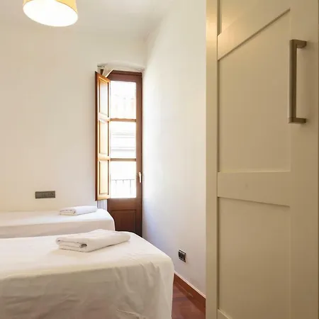 Bravissimo Mercaders 6 Apartament