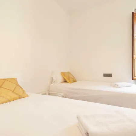 Bravissimo Mercaders 6 Apartman