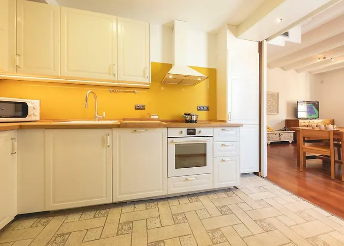 Bravissimo Mercaders 6 Χιρόνα