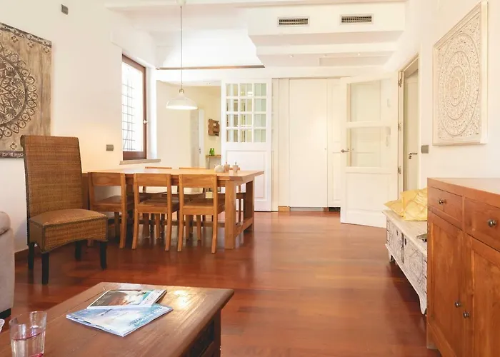 아파트 Bravissimo Mercaders 6