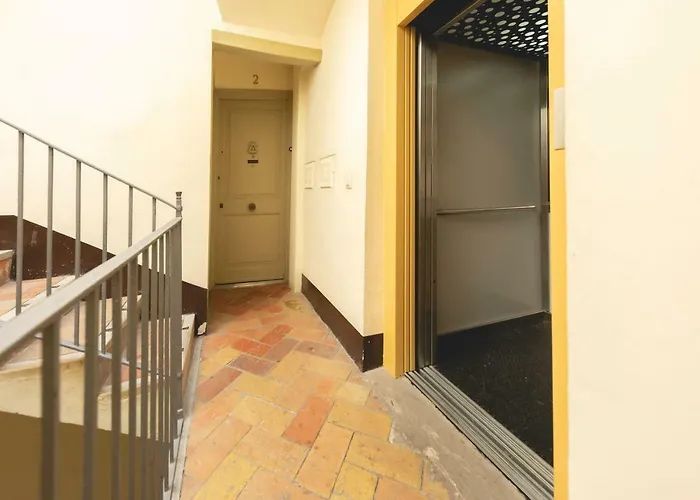 Bravissimo Mercaders 6 公寓 *