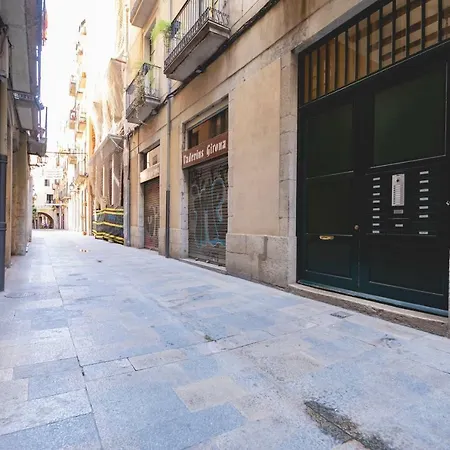 Bravissimo Mercaders 6 شقة خيرونا