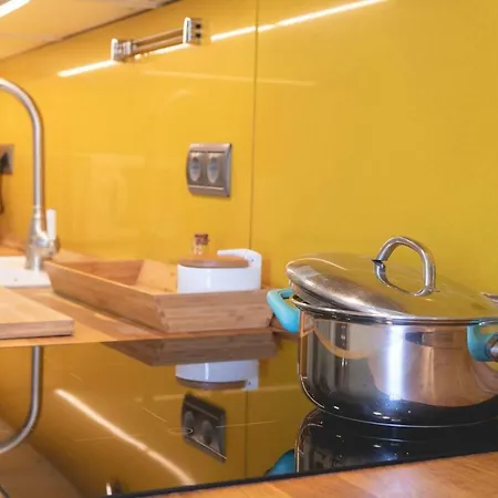 Bravissimo Mercaders 6 خيرونا