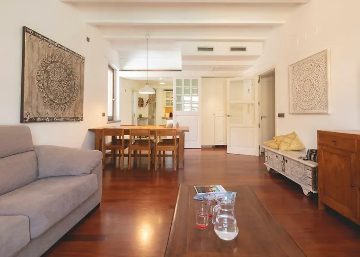 Bravissimo Mercaders 6 Lejlighed Girona